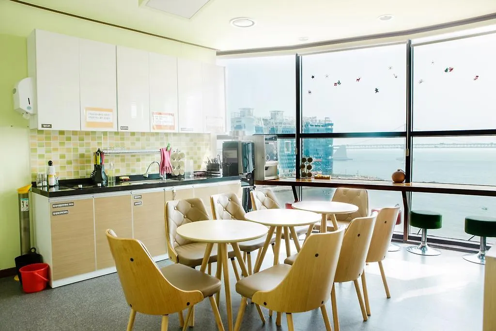 Jini Guesthouse 0*, Busan
